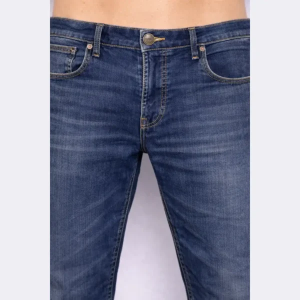ARMANI Men's Casual Wear Jeans - Size Large - Image 3