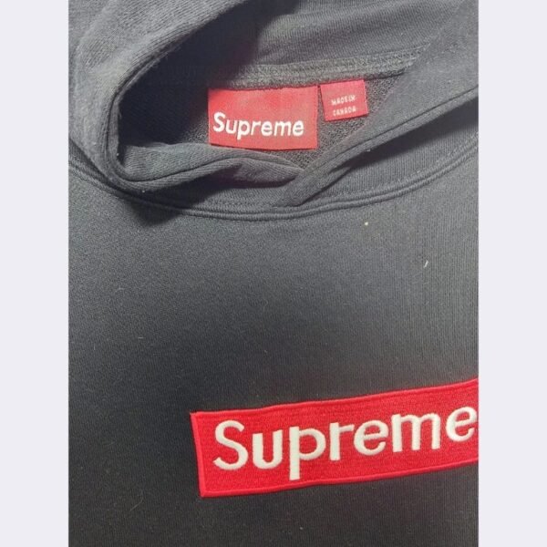 SUPREME Black Hoodie for Men - Size Large - Image 4