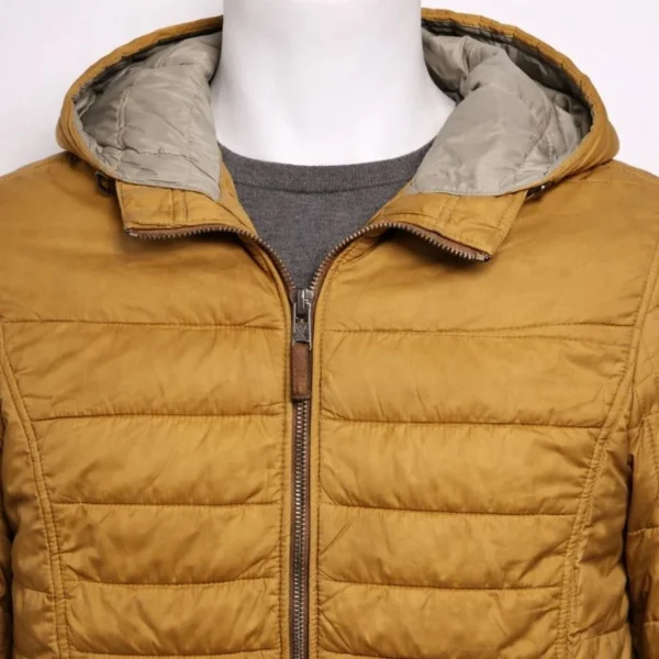 CAMEL Hooded Puffer Jacket – Size Medium - Image 3