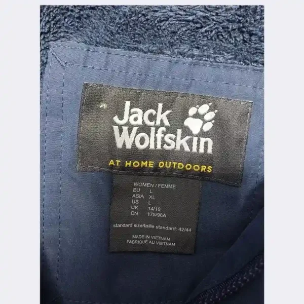 JACK WOLFSKIN Women’s Jacket
