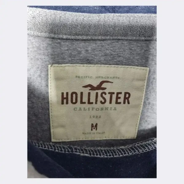 HOLLISTER Men Pullover Hoodie – Size Medium - Image 4