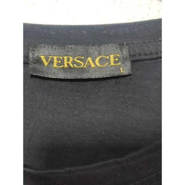 Versace Black T-Shirt Size Large - Image 4