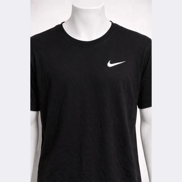Nike Men’s Black T-Shirt - Image 3