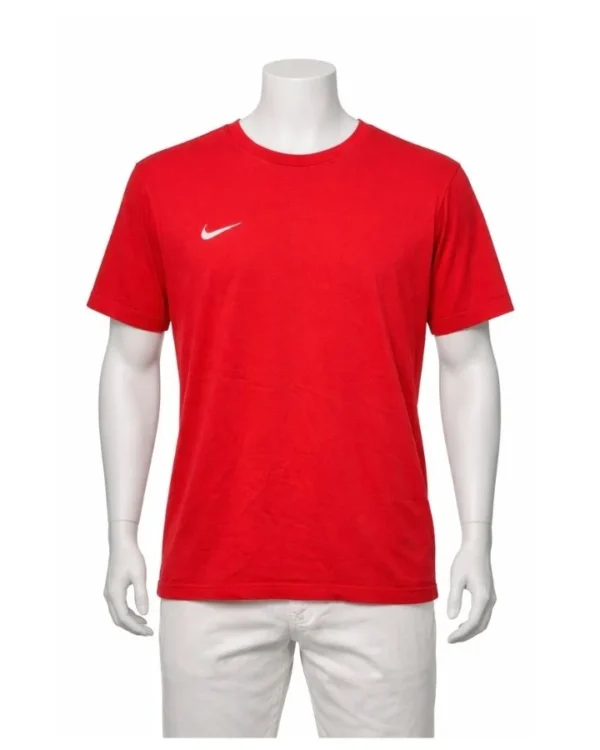NIKE Slim Fit T-Shirt