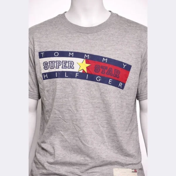 Tommy Hilfiger Men’s Grey Graphic T-Shirt Large - Image 3