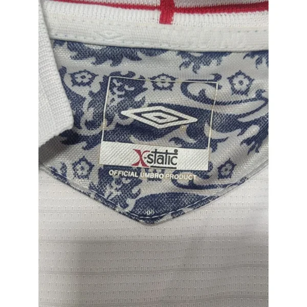 Umbro England Men’s White Football Jersey - Image 4