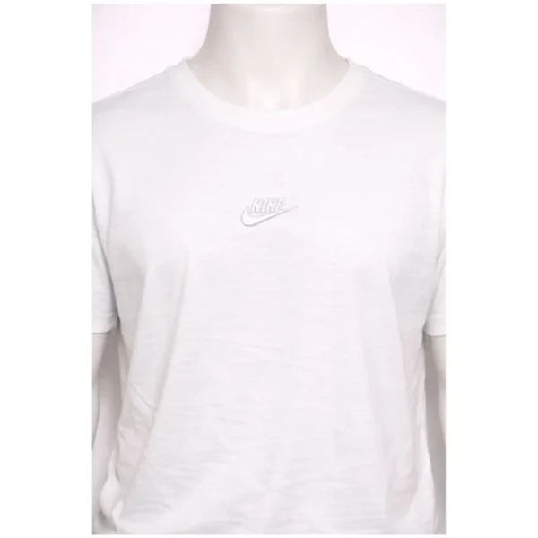 Nike Sportswear Men's T-Shirt - Size Medium - Image 3