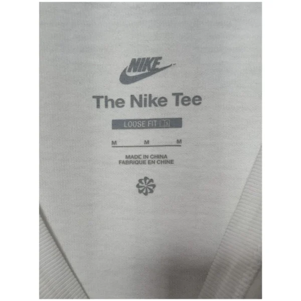 Nike Sportswear Men's T-Shirt - Size Medium - Image 4