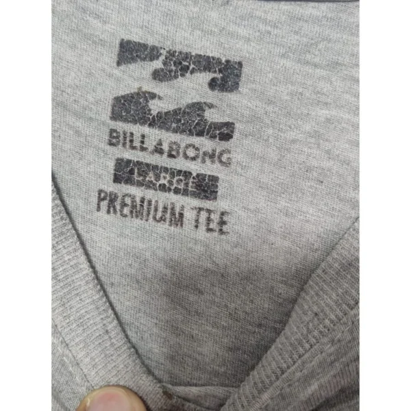 Billabong Men’s Grey Graphic T-Shirt Large - Image 4
