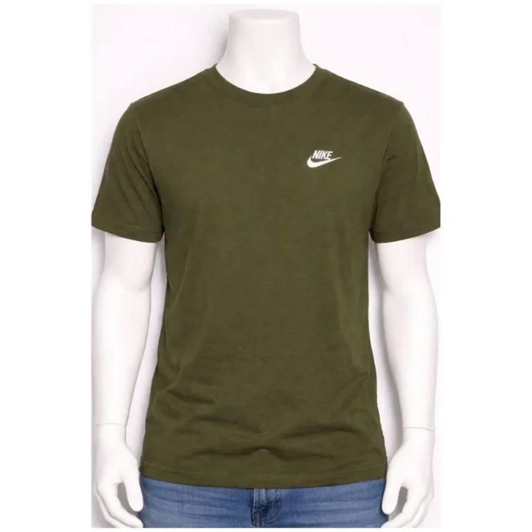 Nike Sportswear Club T-Shirt