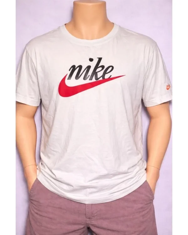 Nike Futura T-Shirt
